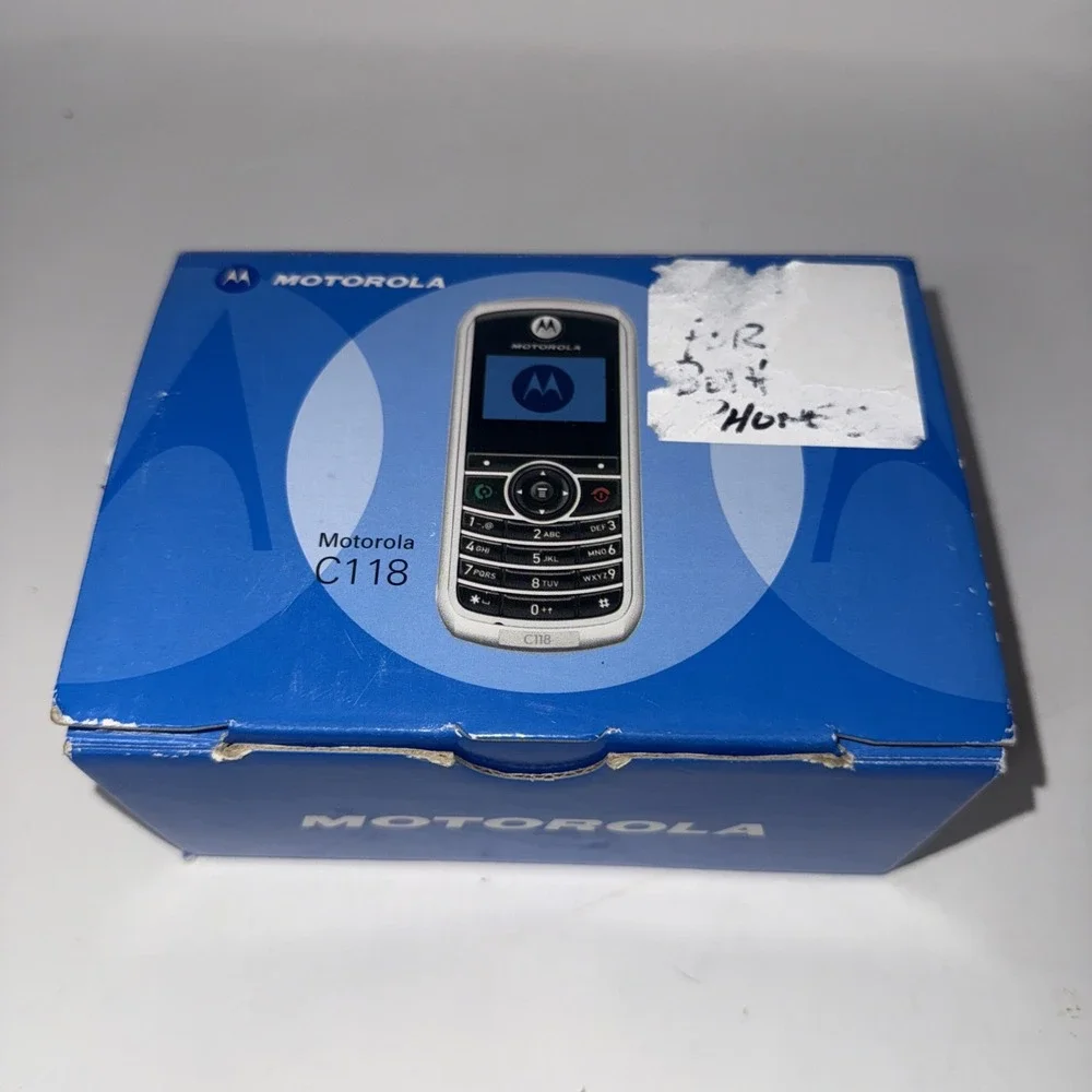Vintage Motorola C118 Mobal World Cell Cellular Phone With Adapter Set Powers On